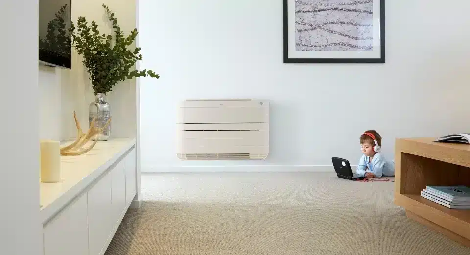 Split system air conditioning Split system air conditioning