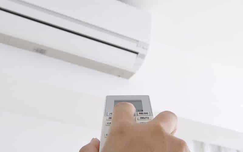 Why a yearly service can reduce the cost of running your heating and cooling system